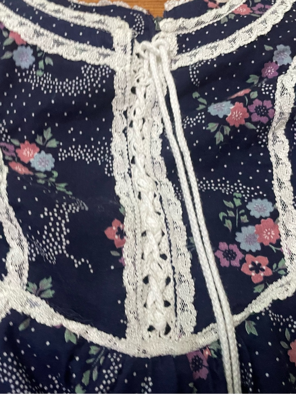 Vintage Gunne Sax Navy & Pink Calico Floral Dress w Lace Trim Size 7 - Picture 13 of 16